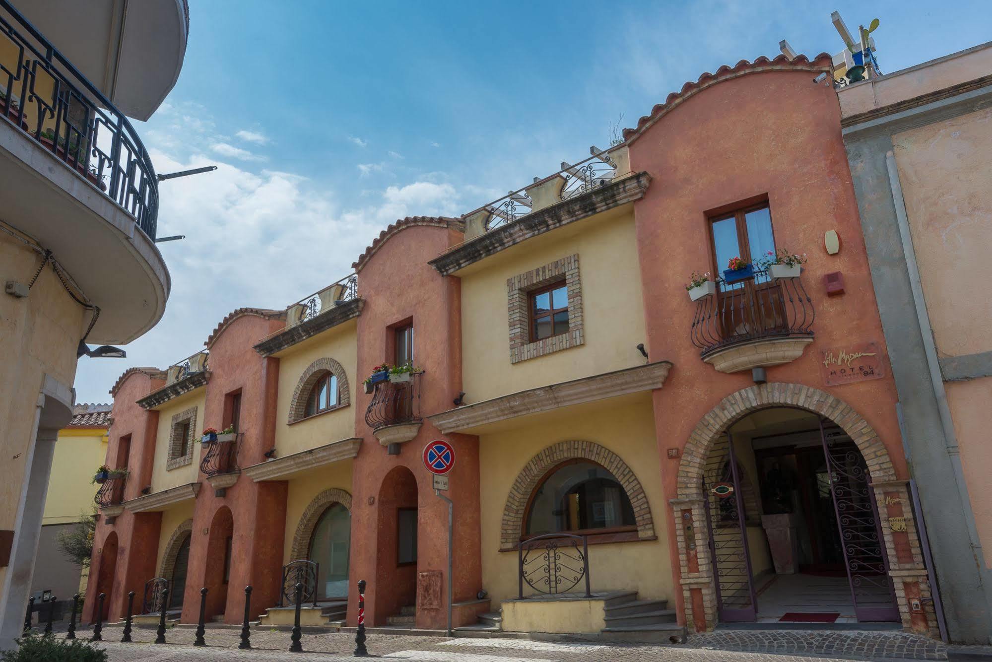 Villa Madau Pula Kültér fotó